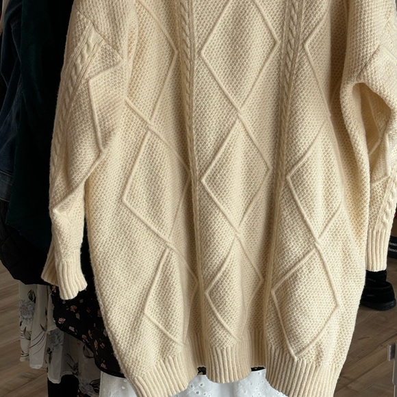 Cozy Cable Knit Sweater Dress - Cream - Picture 5 of 5